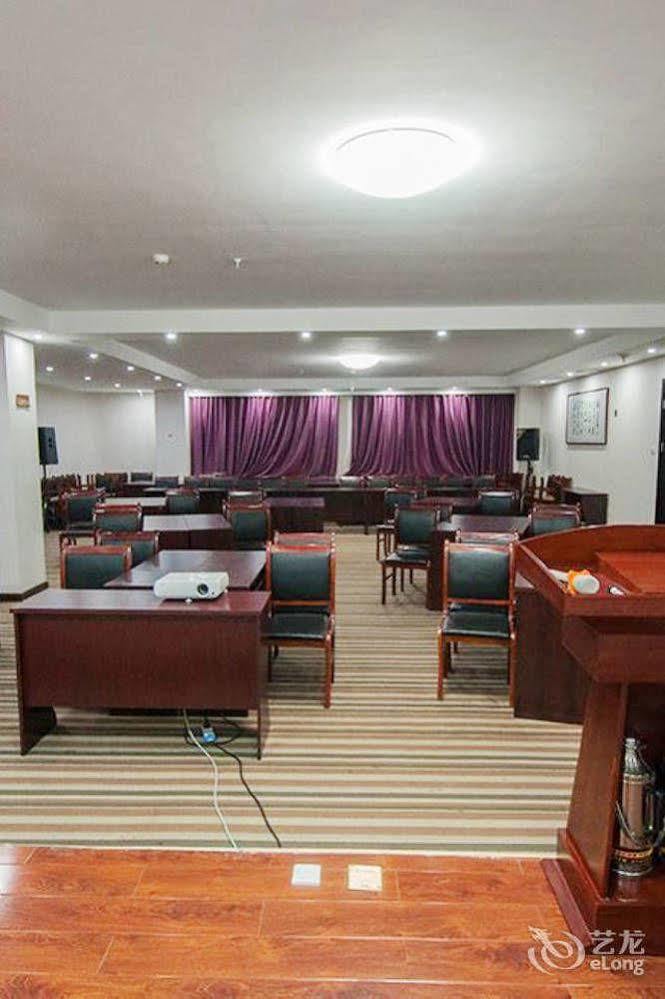 Splendid Oriental Business Hotel Тяньцзинь Экстерьер фото